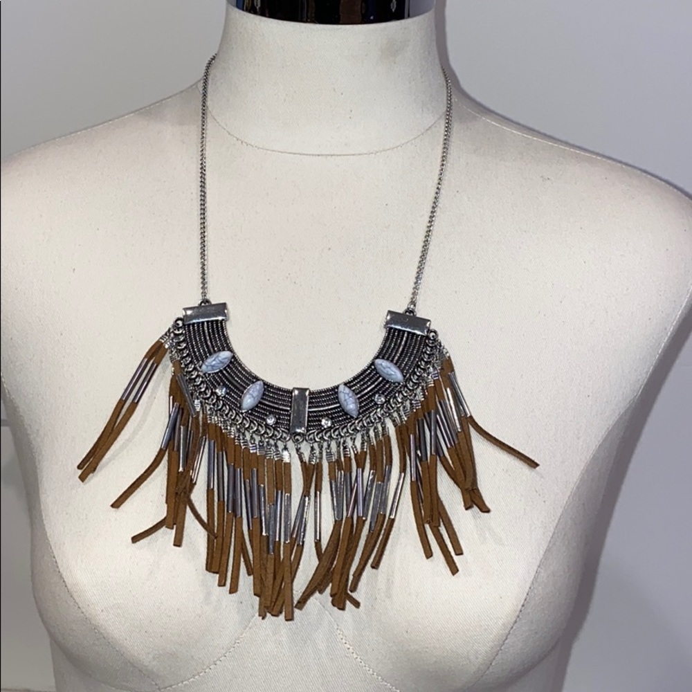 Statement necklace